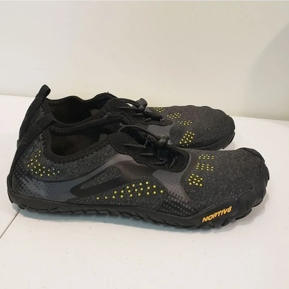 Norti V8 Athletic Shoes Size 4